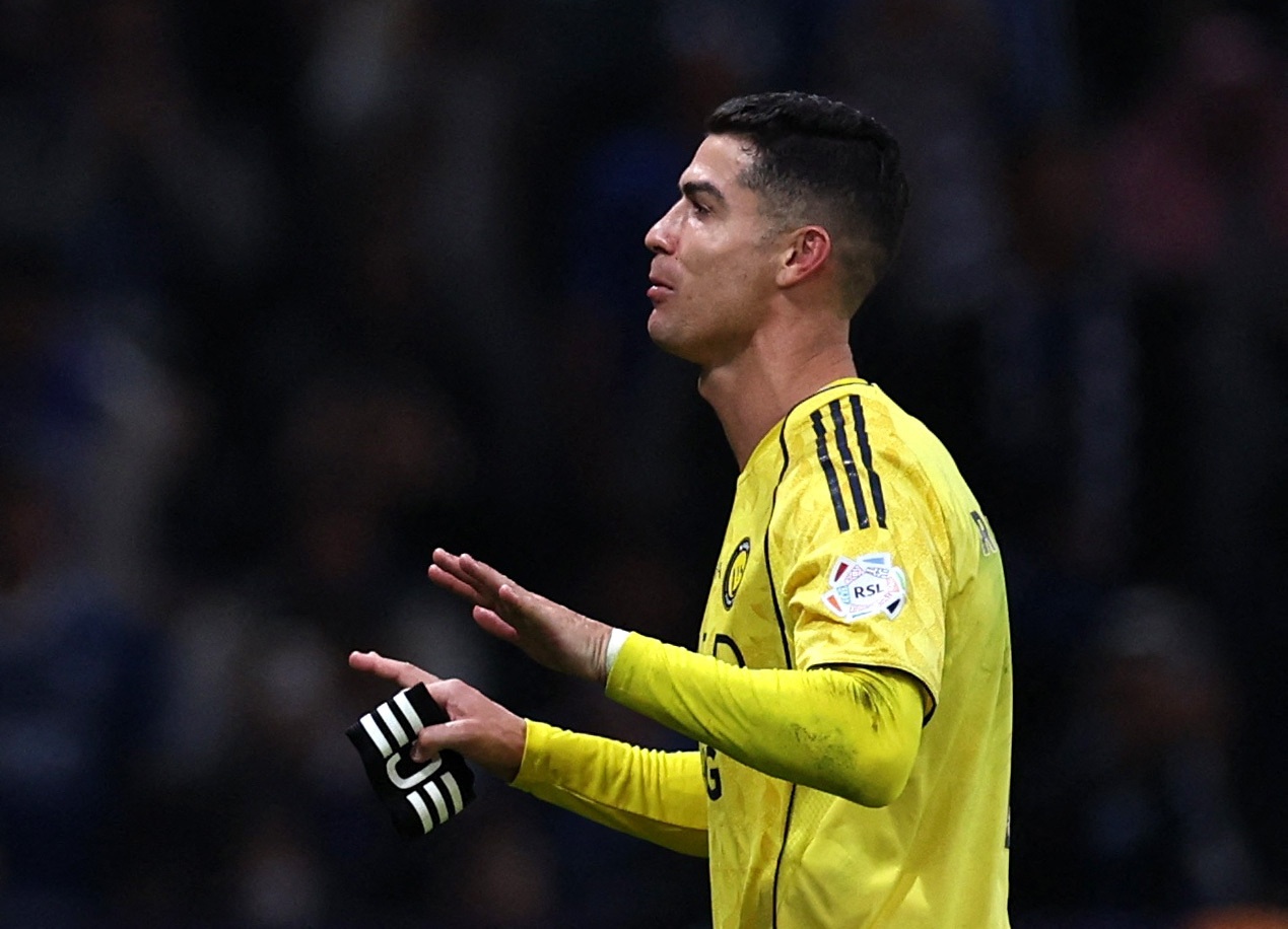 亿万28-记者：沙特联将按原定赛程继续进行，C罗离开沙特的说法完全不实