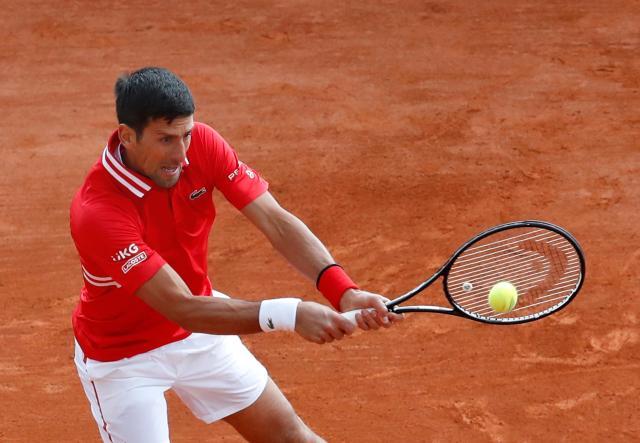 亿万28-蒙卡焦点战德约打成“教学课” 轻松收获红土开门红